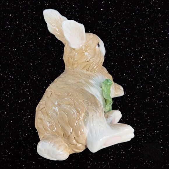 Kaldun & Bogle Bunny Rabbit Retired Painted Porcelain Ceramic Figurine Marked - Picture 10 of 11